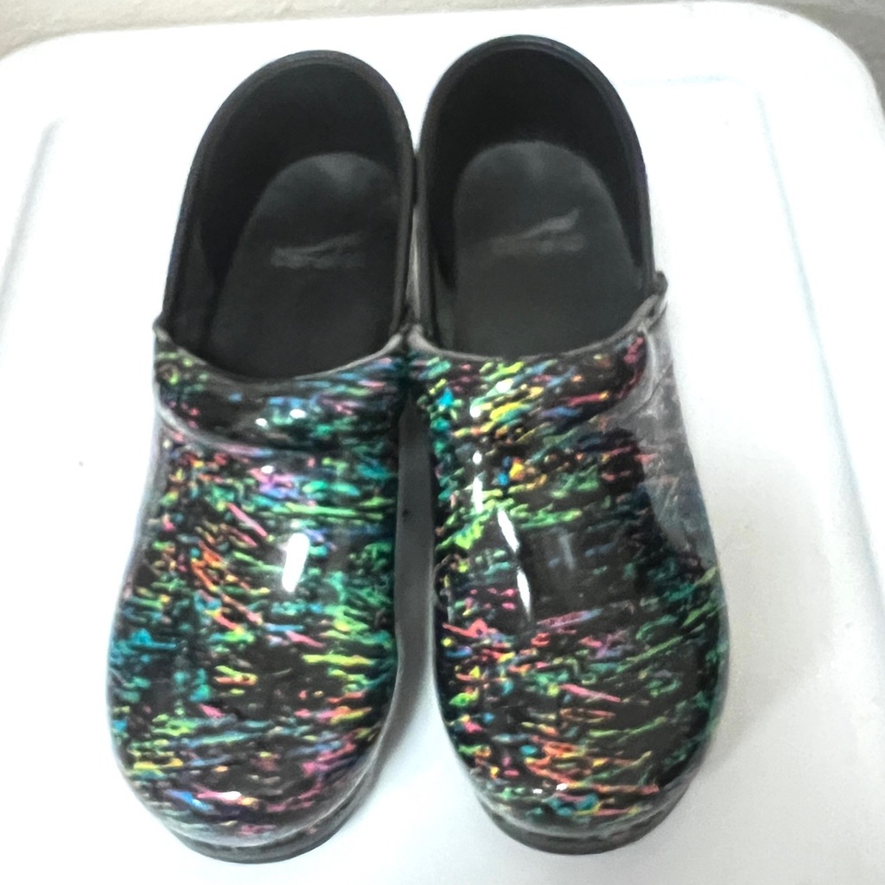DANSKO Rainbow Splash Patent Leather Clogs Size 38 Offers Welcome!